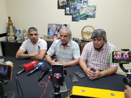 Raúl Abraham: «Si el lunes no hay respuestas, volvemos al paro»
