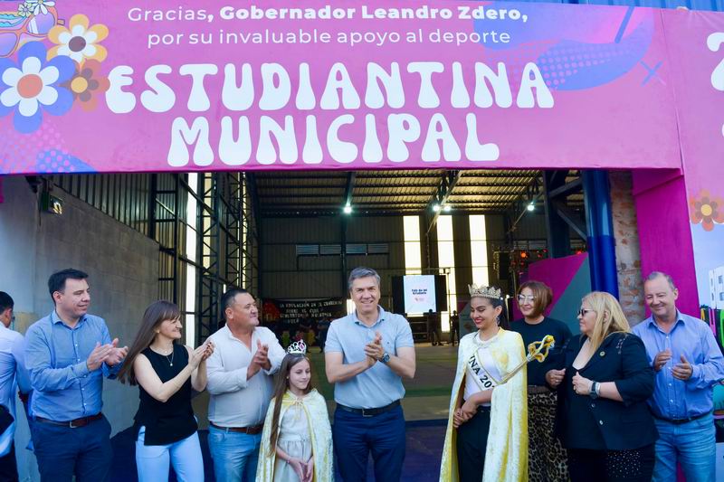 Chorotis: Zdero inauguró el polideportivo y dio apertura a la Estudiantina 2024