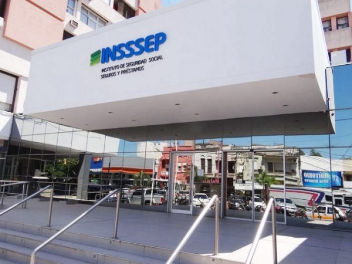 «El sistema de salud en Argentina lleva décadas de deterioro»