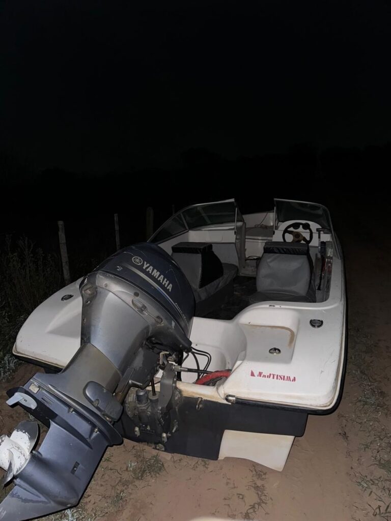 Recuperaron las dos lanchas que habían sido robadas el sábado en Paso de la Patria