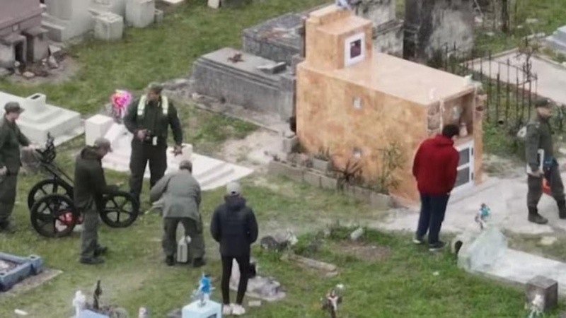 Caso Loan: peritaron una tumba a pedido de los padres del menor pero no hallaron nada