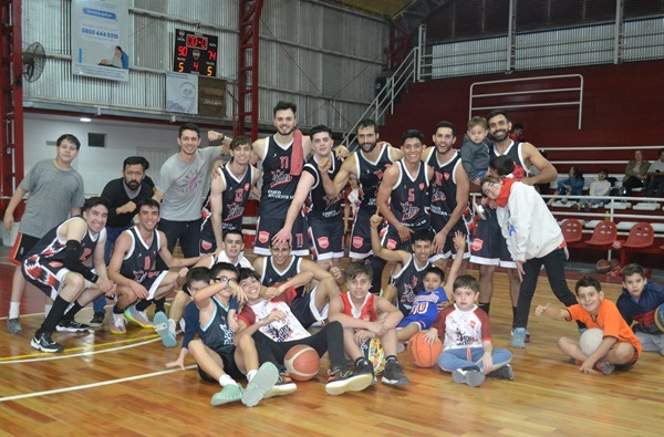 Don Bosco volvió al triunfo y ganó Regatas