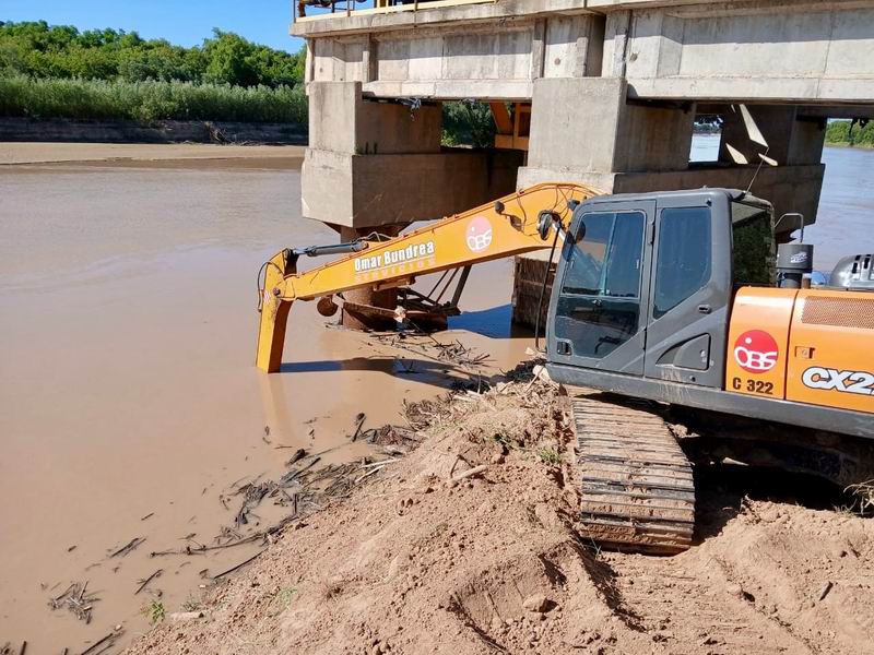 Sameep realizó la limpieza de toma de agua cruda del río Bermejo