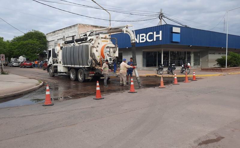 Castelli: Sameep continúa con los operativos de saneamiento integral
