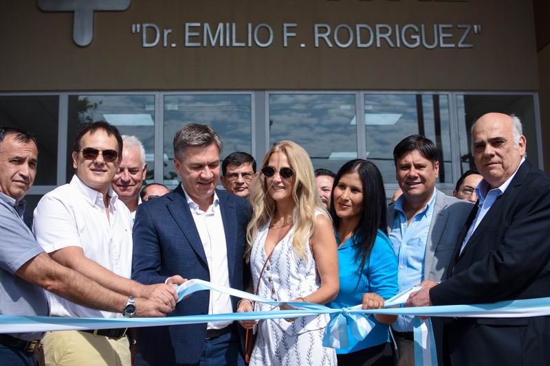 Zdero inauguró el nuevo edificio del hospital «Dr. Emilio Rodríguez»