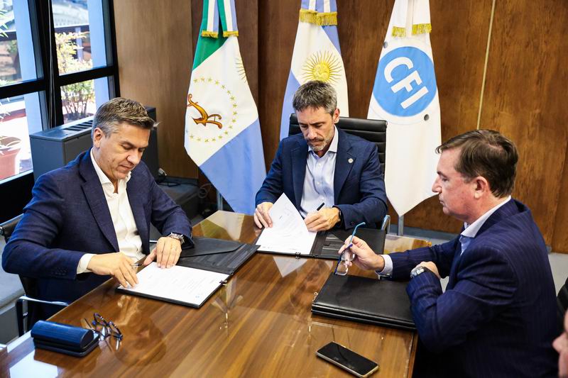 Zdero firmó acuerdos con el CFI para potenciar a mujeres emprendedoras