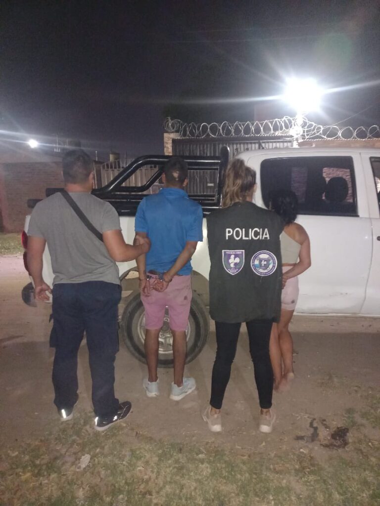 Falsos Vendedores Roban y Atan a Víctima en su Domicilio