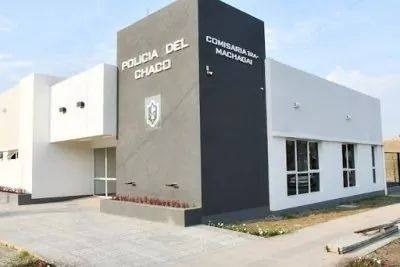 Policías a juicio acusados de violento asalto a comerciantes