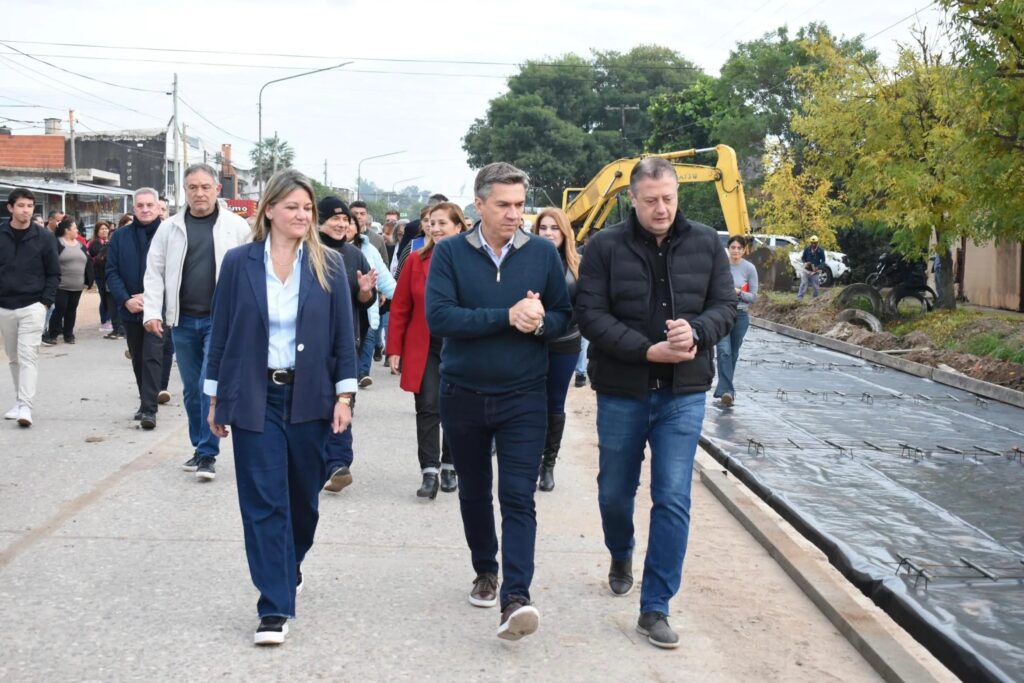 Zdero recorrió las obras de repavimentación de la avenida 9 de Julio