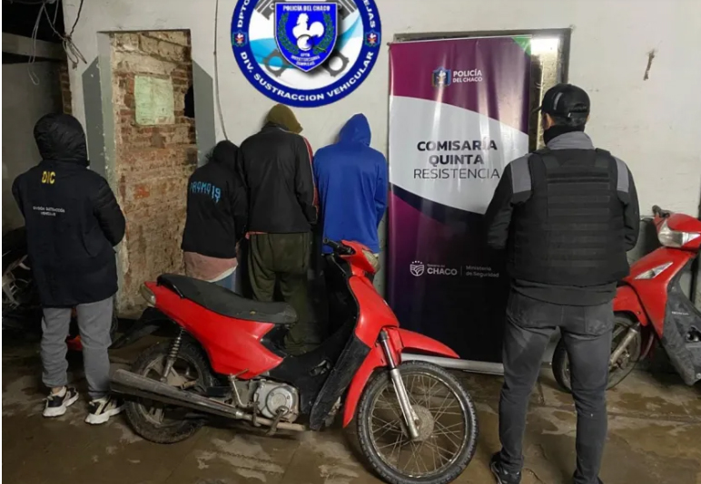 Malvivientes sustrajeron moto de un trabajador, pero los detuvieron