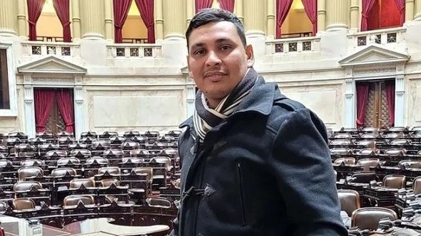 Destituyen a concejal que mató a un perro