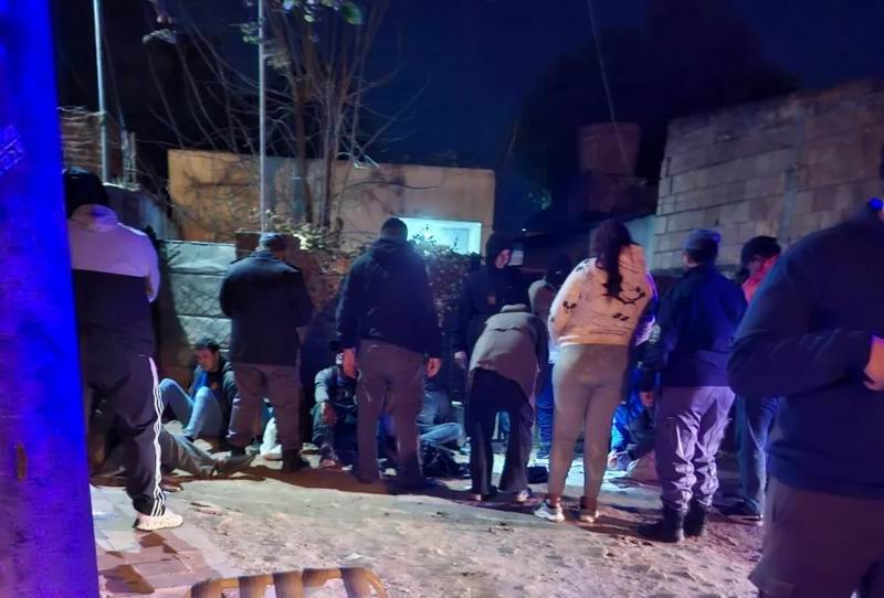Cayó la narco del barrio y vecinos la defendieron