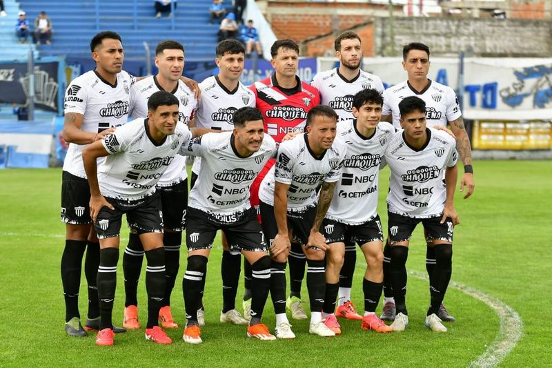 For Ever volvió a la victoria y los play off están cada vez más cerca