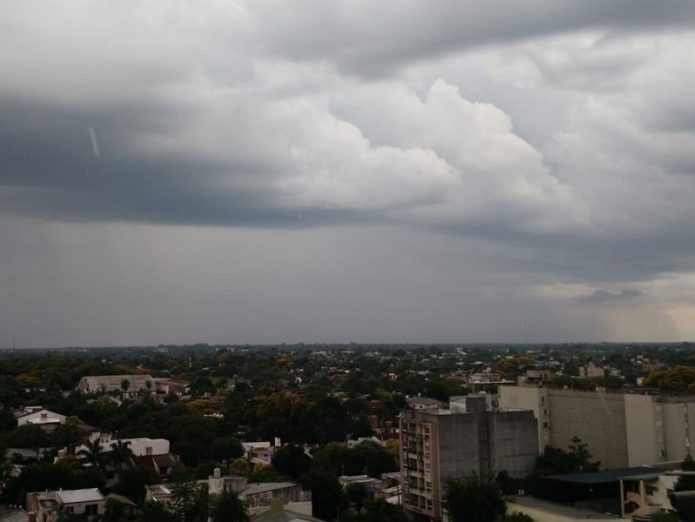 El tiempo en Resistencia: domingo nublado, caluroso y con probabilidad de lluvia