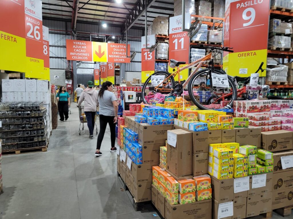 A pesar de la baja de inflación, el aumento de los productos supera los ingresos mínimos y jubilaciones