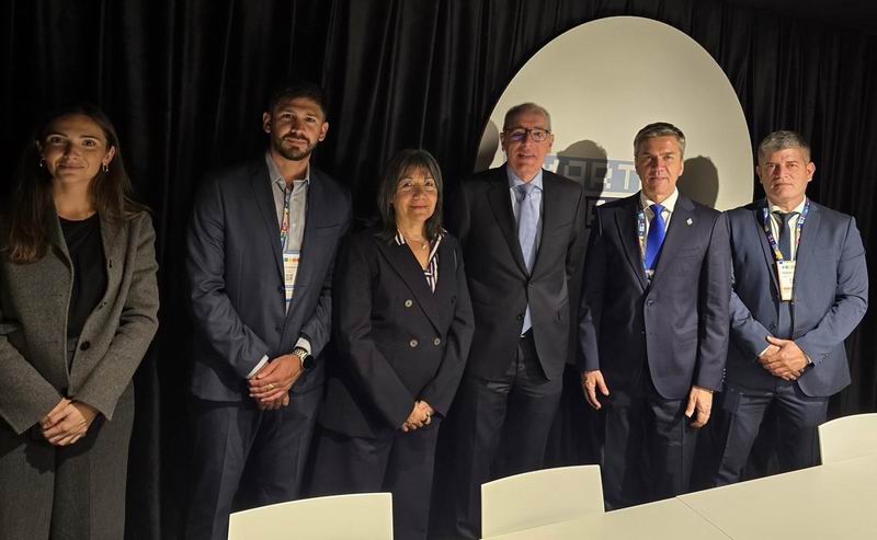 Zdero: «La Argentina se abre al mundo y es clave generar alternativas»