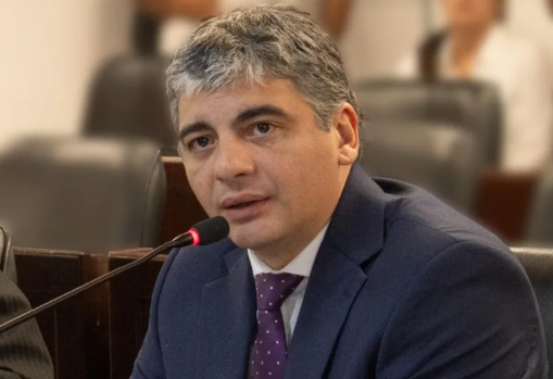 Supermercados deberán entregar hasta dos bolsas gratuitas por compra