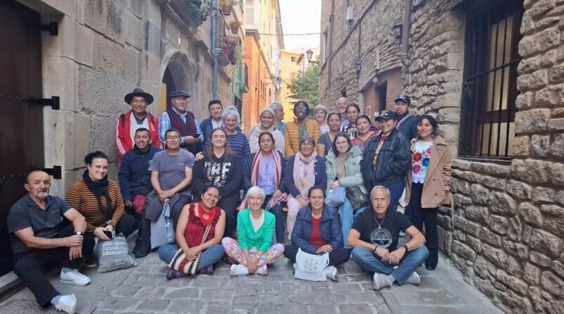 Espínola: «Las estrategias del euskera pueden revitalizar el uso del guaraní»