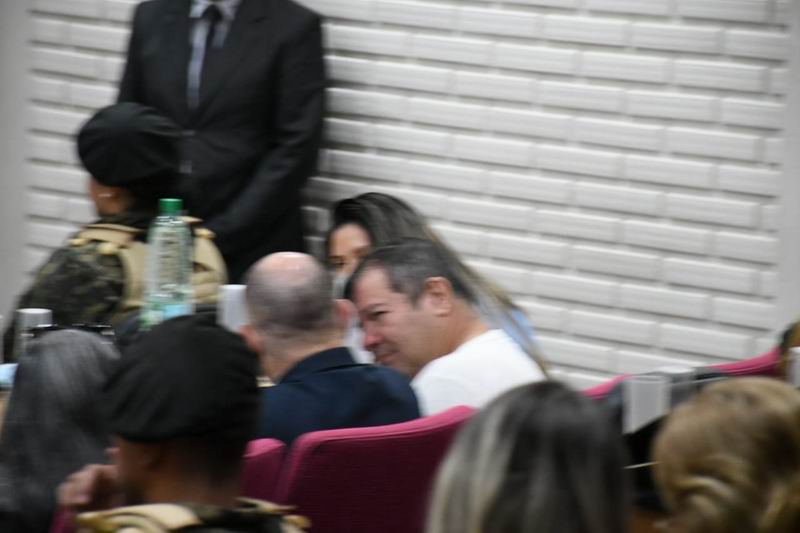 Pruebas perjudican solo a César, pero no al padre