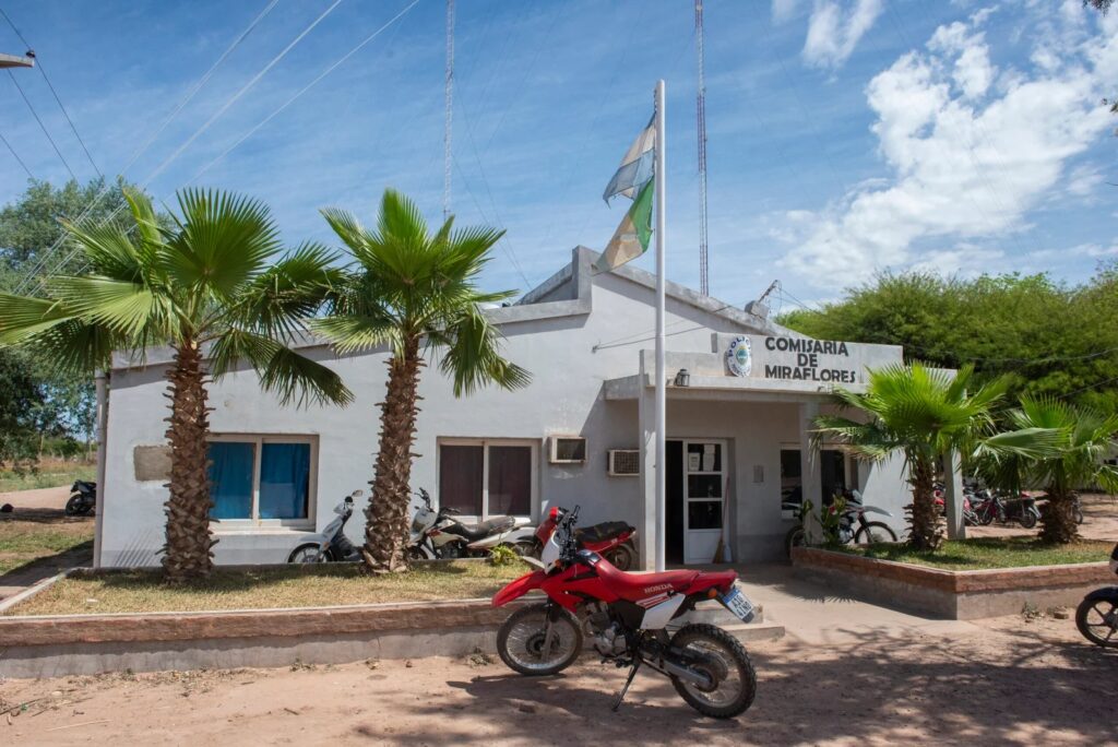 Miraflores: buscan a un hombre que baleó a su pareja y agredió a golpes a su hijastra