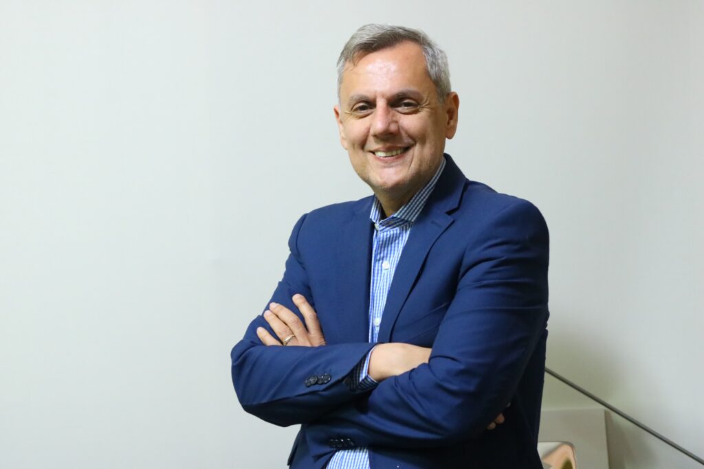 Con entrada gratuita, el reconocido escritor Bernardo Stamateas se presenta en Resistencia