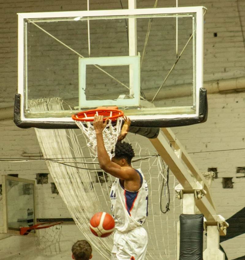 Villa tuvo un tropezón en Tucumán