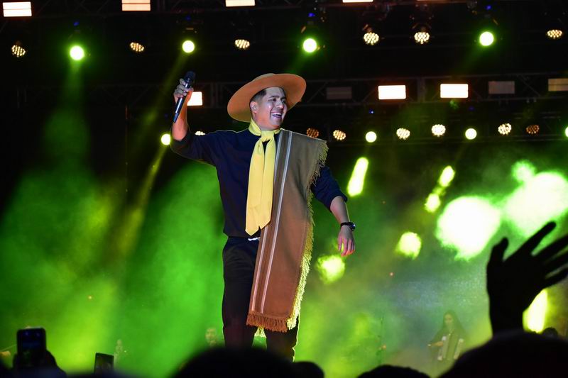 Chaco Vibra se consolida como el gran festival folclórico del NEA