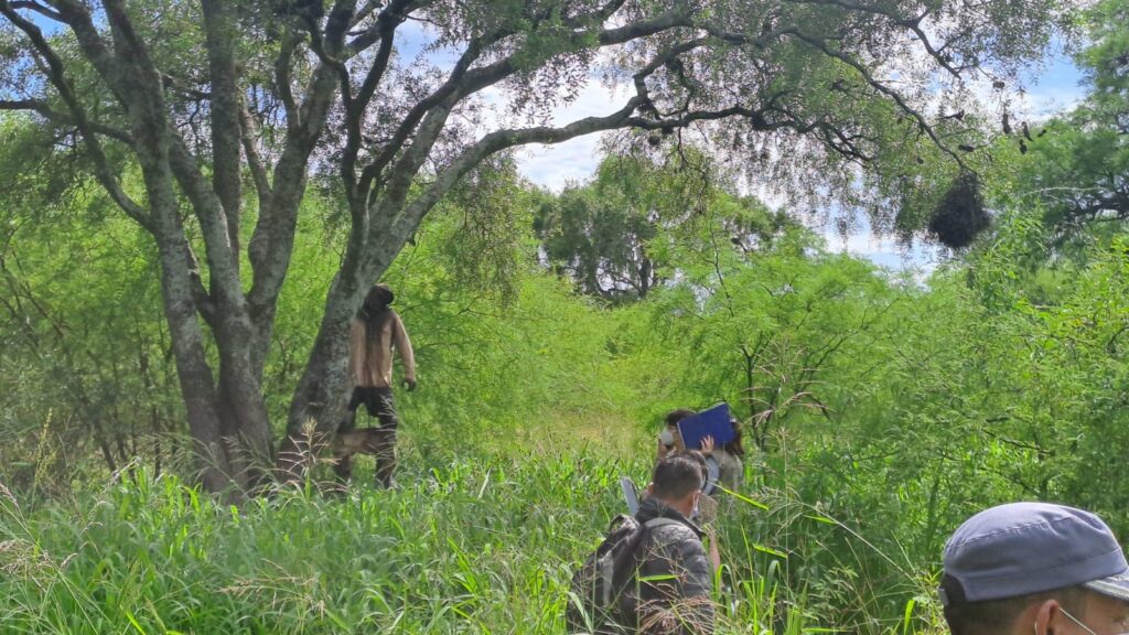 Estaba desaparecido hace días y lo hallaron ahorcado en un árbol del Aeropuerto