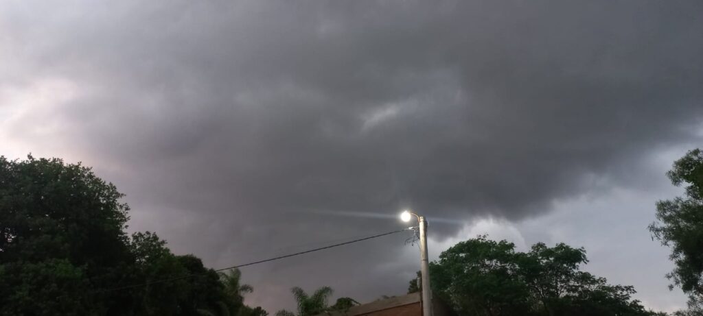 Chaco: pronóstico de tormentas y descenso de temperatura para este miércoles 12