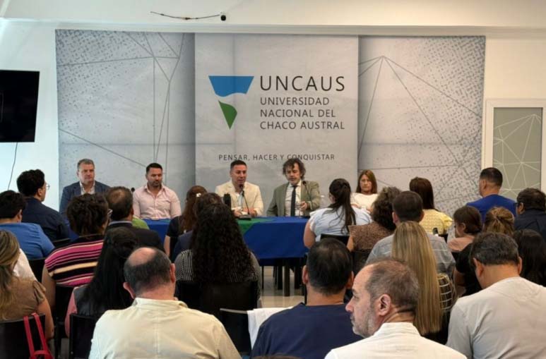 Oestmann dio la bienvenida a 51 nuevos docentes para la Carrera de Medicina