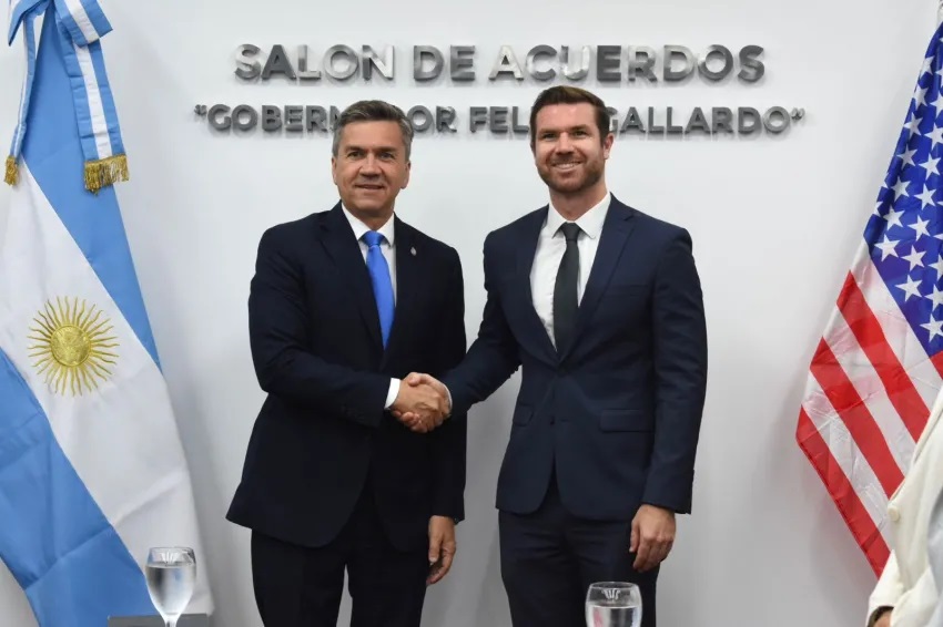Zdero se reunió con el representante de Asuntos Económicos de la Embajada de EEUU
