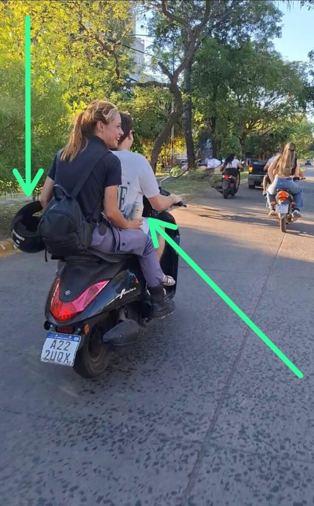 Suspendieron a una agente de policía que iba en moto sin casco y con una lata de cerveza