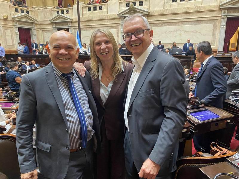 Diputados nacionales piden firmar el préstamo del BID para el segundo puente