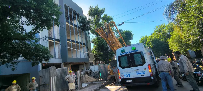 Resistencia: obrero cayó desde un tercer piso y fue hospitalizado
