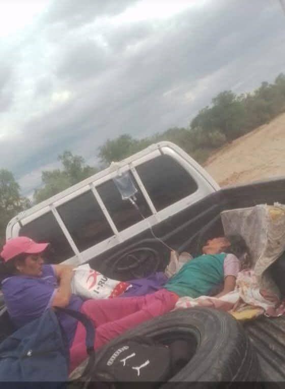 El Sauzalito: murió mujer que fue trasladada en una casa de una camioneta