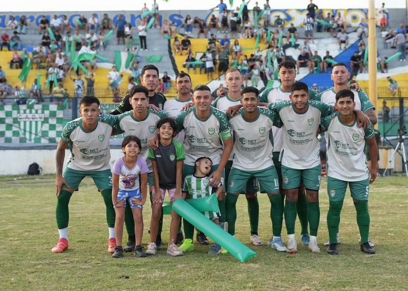 Defensores dio cátedra en casa y es finalista del torneo