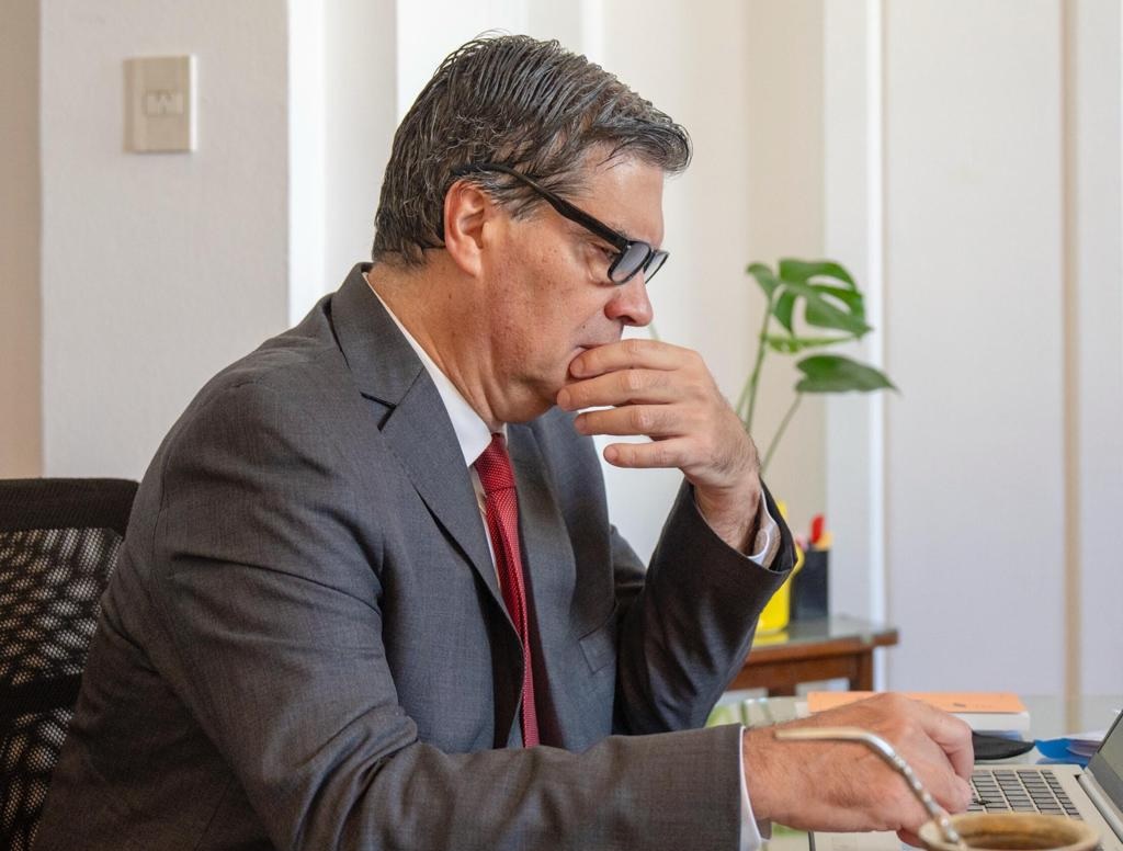 Capitanich criticó la política fiscal y denunció alto endeudamiento provincial