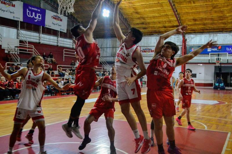 Don Bosco, con un gran último cuarto, reaccionó, lo dio vuelta y festejó
