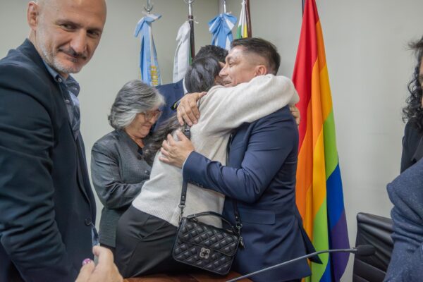 Nuñez asumió en Humanidades con el compromiso de una «universidad presente»