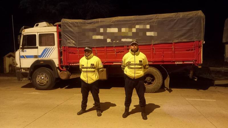 Más de 600 demorados en controles