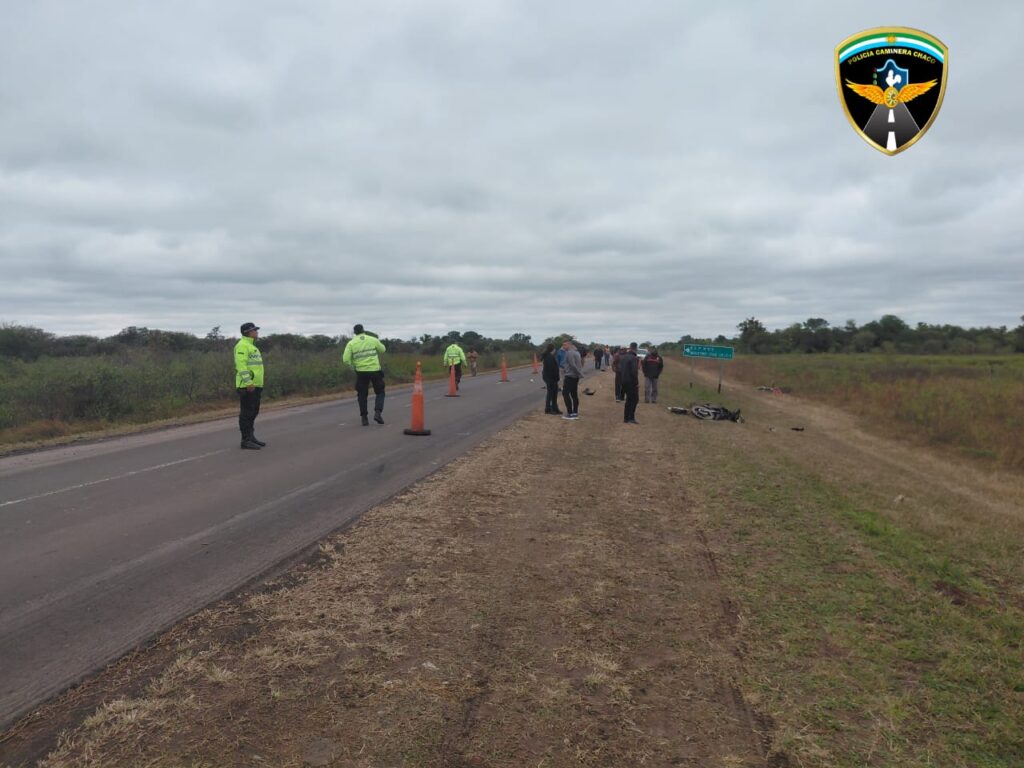 Tragedia en Colonia Aborigen: un trabajador murió tras un violento choque entre una camioneta y dos motos
