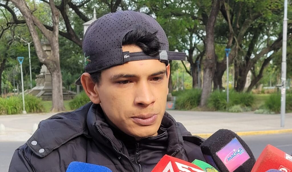 LA INSEGURIDAD GOLPEA TAMBIÉN AL TRABAJO INFORMAL EN CHACO | Un trabajador de Uber perdió su moto en un robo y ahora pide ayuda para volver a trabajar