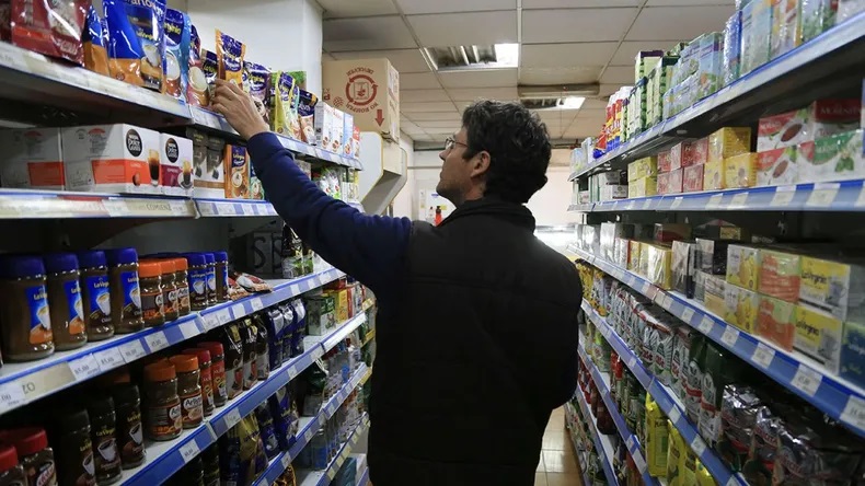 La inflación se desaceleró a 2,1% en mayo y acumula 14,7% en 2026