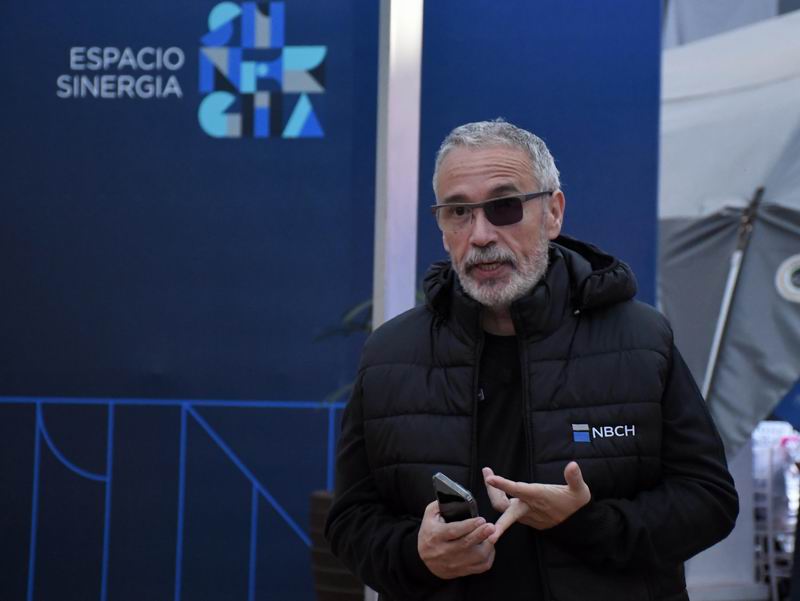 Julio López: «Si las plataformas asumieran la responsabilidad, serían más seguras»