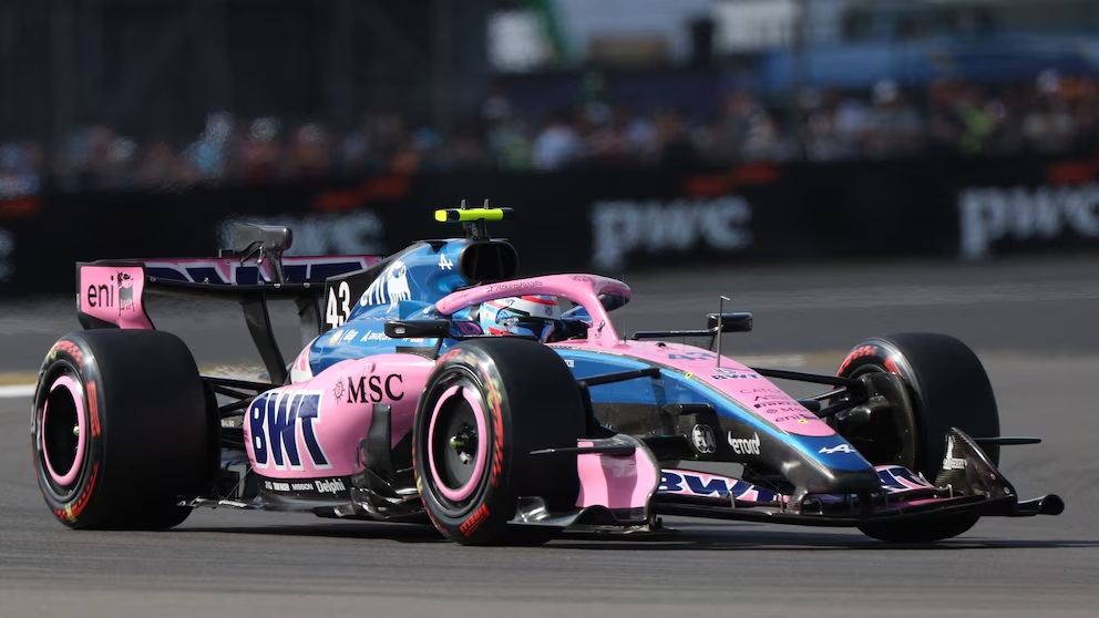 Enorme carrera de Colapinto en Silverstone: remontó 10 lugaers, terminó noveno y sumó puntos