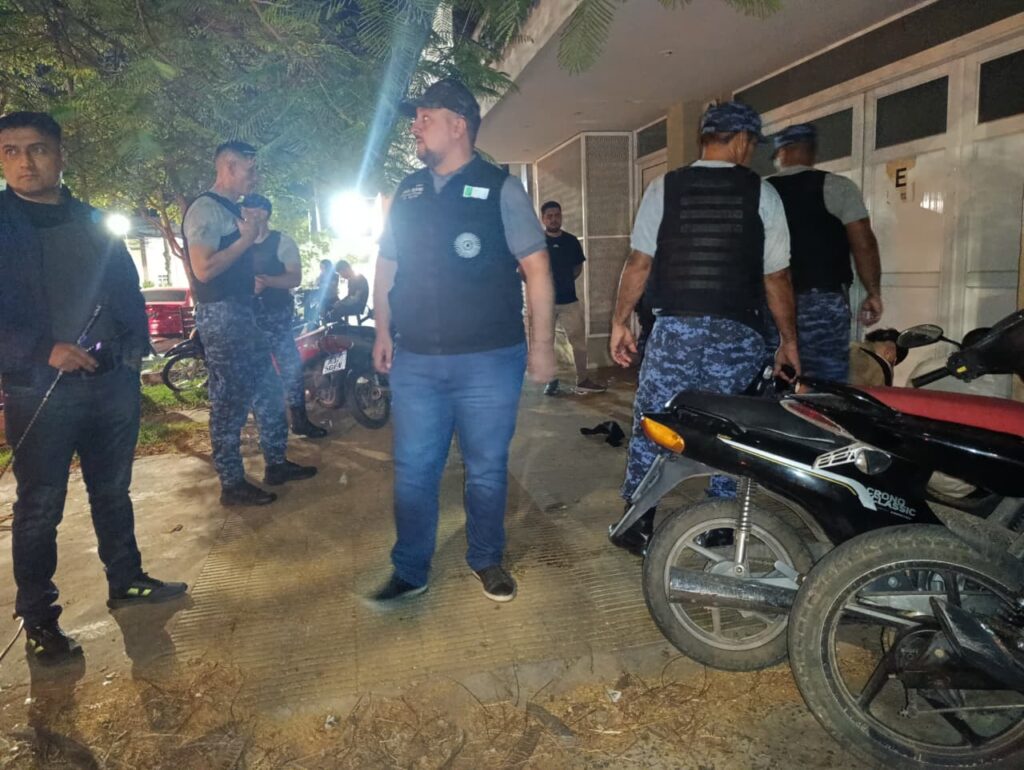 Operativo anti wileros en Sáenz Peña: allanamientos simultáneos y motos secuestradas