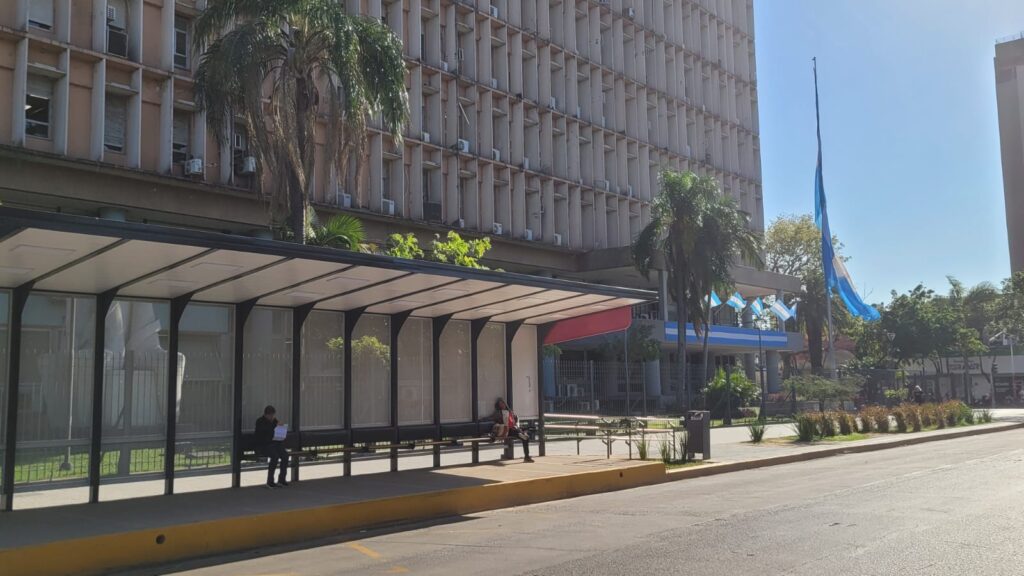Nuevo faltazo de Picaluk en Diputados desata fuertes críticas por la crisis del transporte público y la idea de que la gestión de Zdero «mira para otro lado»