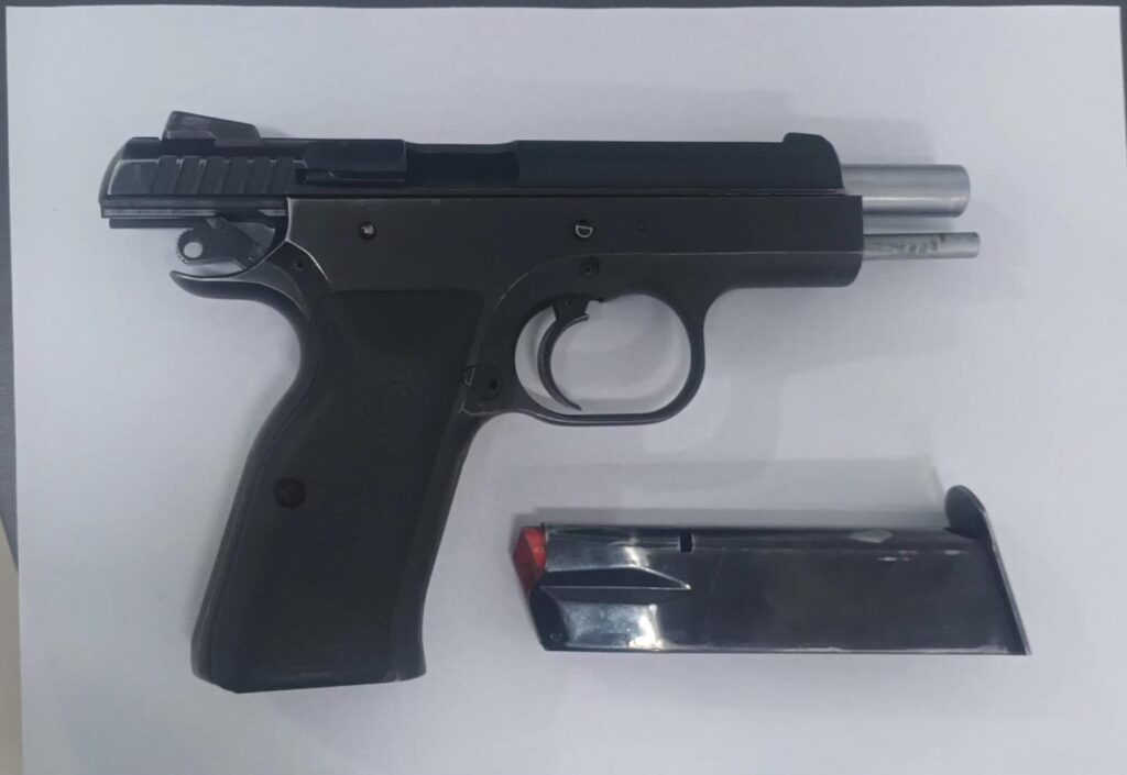 Margarita Belén: amenazó con un arma a su vecino y terminó detenido