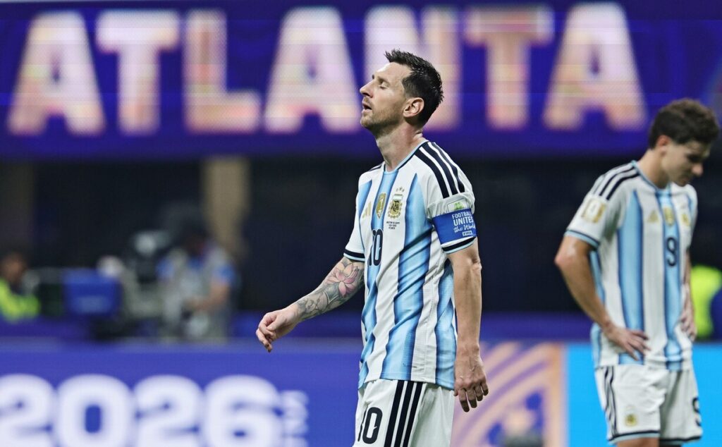Argentina remontó y busca seguir en el Mundial 2026: al terminar el segundo tiempo Enzo Fernández metió el tercer gol