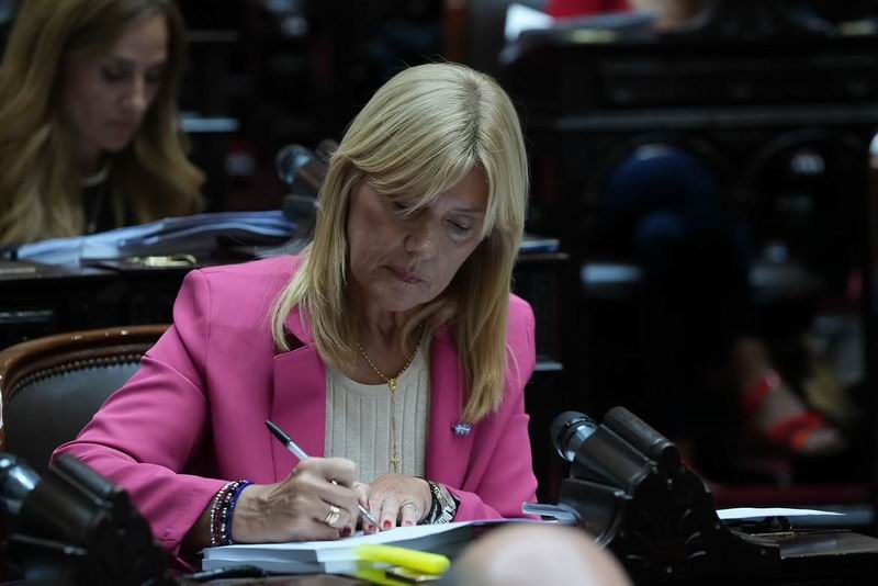Nancy Sand: «Ningún país soberano renuncia a proteger su economía real»